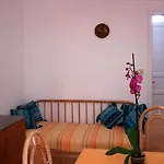 Vacanze Arcobaleno מלון דירות ליפארי