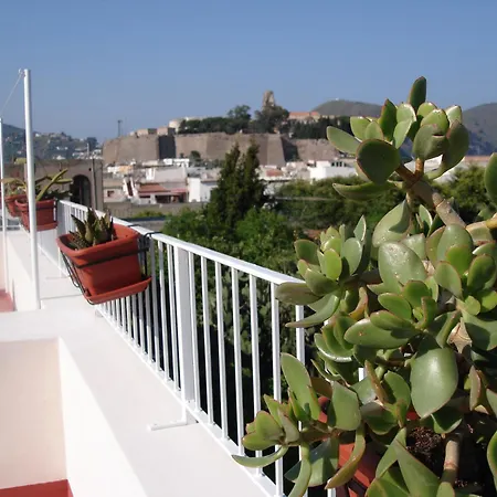Vacanze Arcobaleno ליפארי