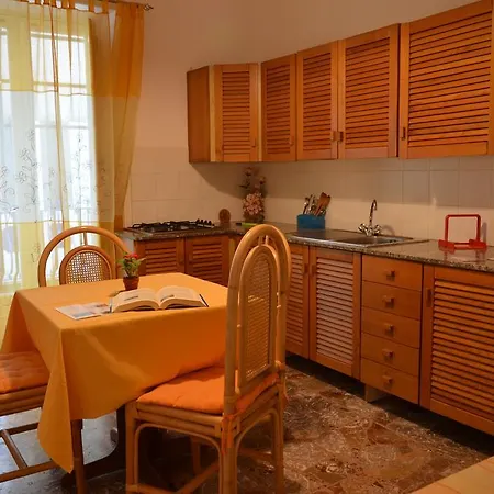 Aparthotel Vacanze Arcobaleno