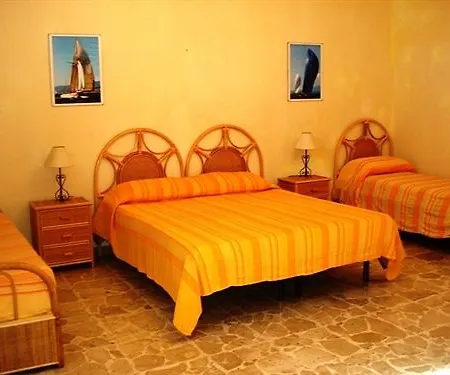 Vacanze Arcobaleno Apartahotel 3*