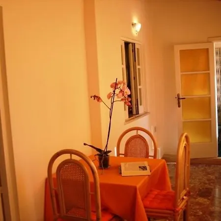 Vacanze Arcobaleno * Città di Lipari
