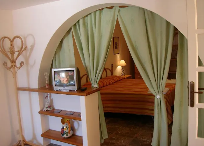 Vacanze Arcobaleno Aparthotel 3*