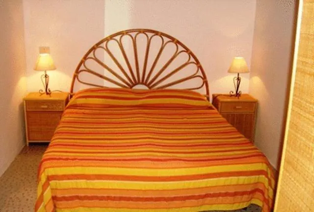 Aparthotel Vacanze Arcobaleno 3*